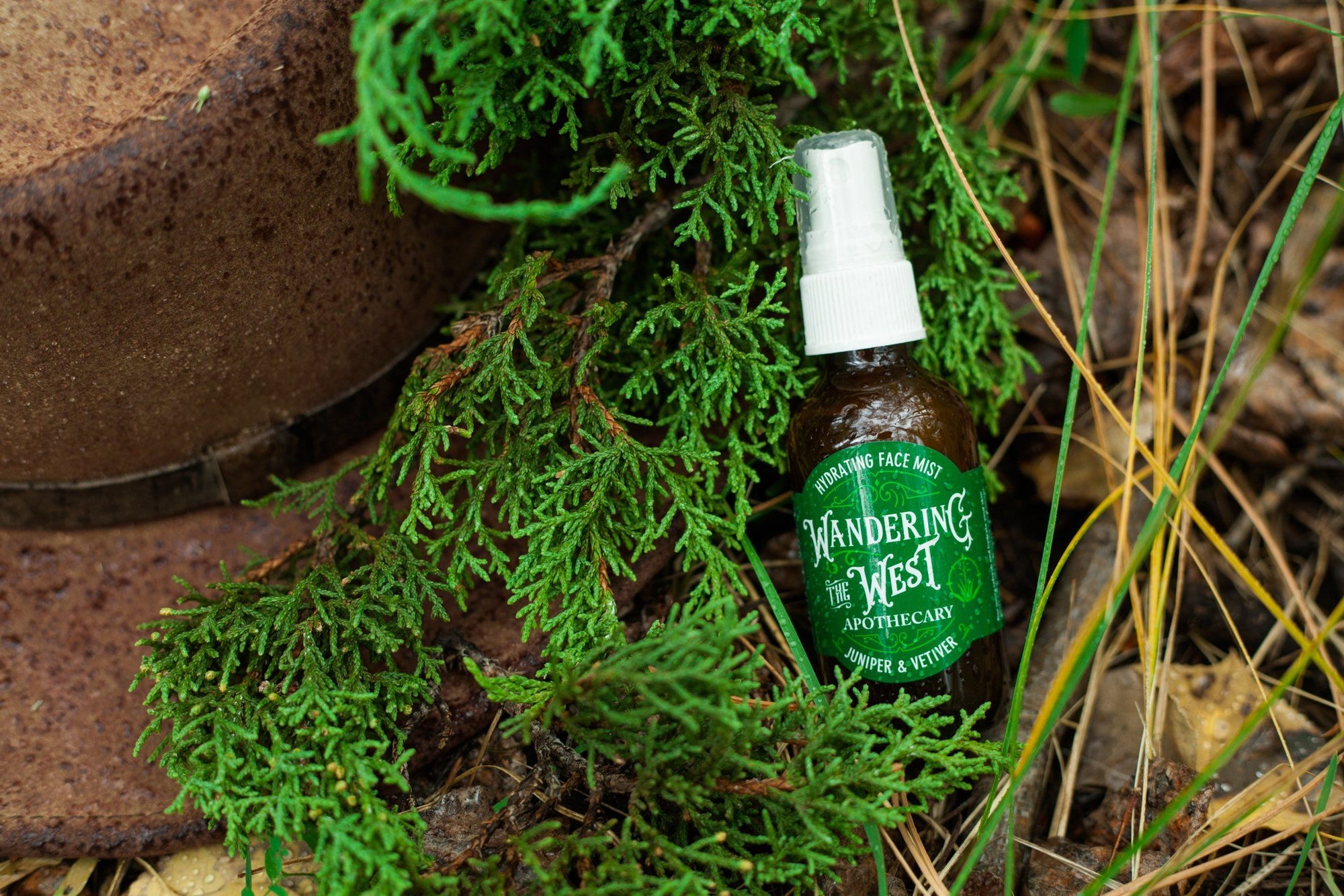 Juniper & Vetiver Hydrating Mist