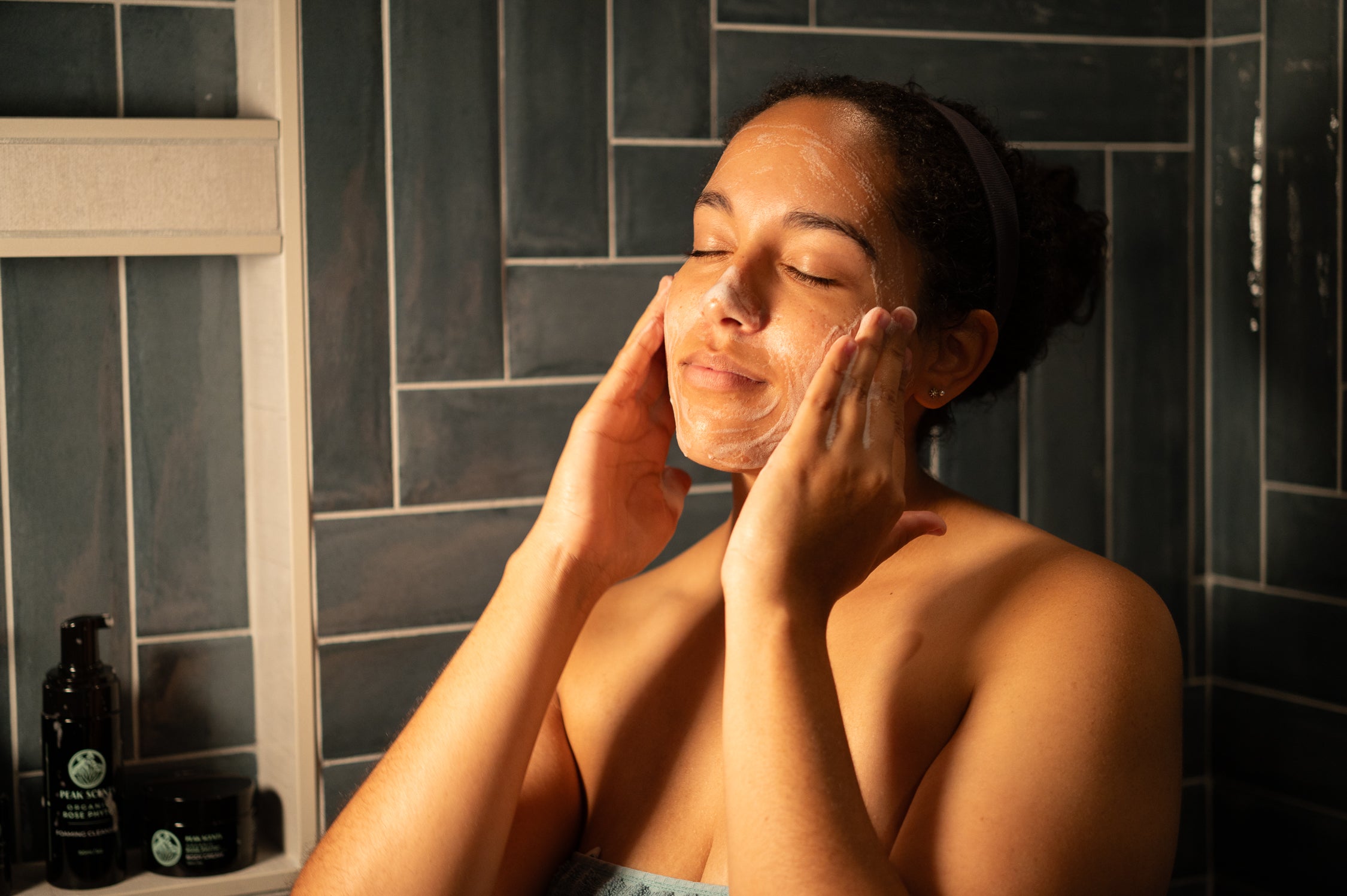 <p>At Peak Scents, we blend plant intelligence with skin-supportive actives to create skincare that delivers visible results. Rooted in nature and refined by science, our formulas are designed to support long-term skin health and radiance.<br/><br/>Always cruelty-free, vegan or beegan, and made with the highest-quality non-toxic ingredients.</p>